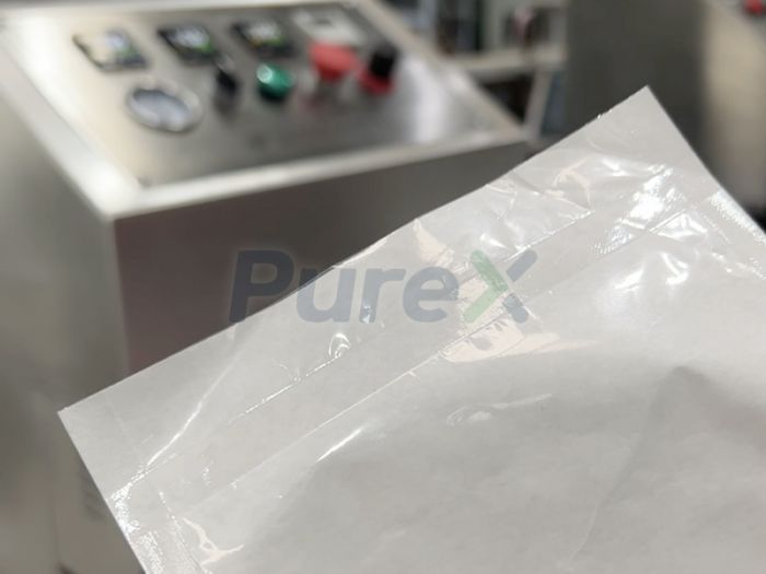 Heat sealing process of medical paper-plastic bags and their sealing machines