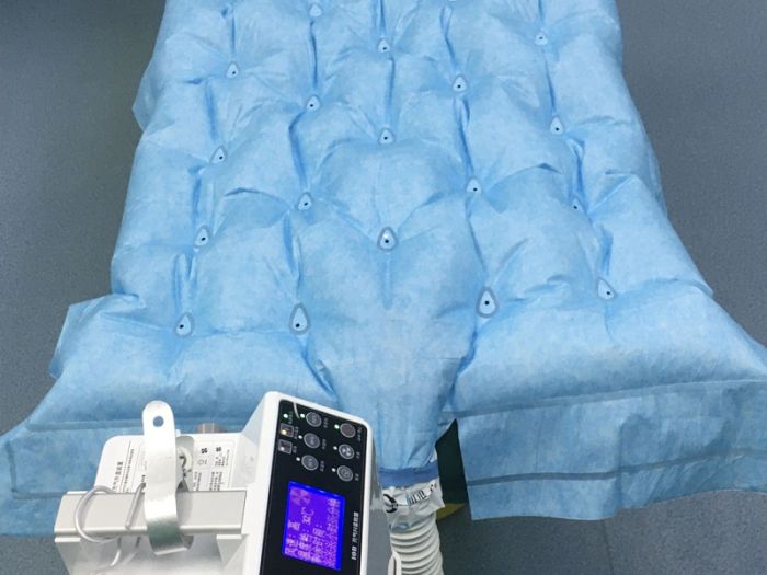 The production process of medical heating blankets