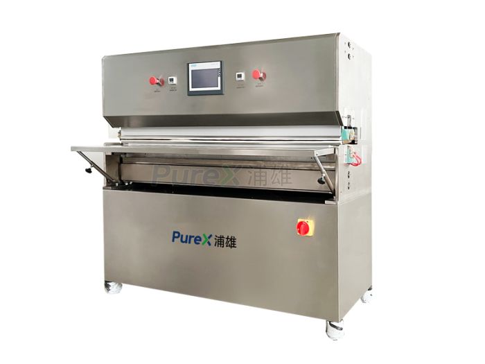 Disposable multi-layer co-extruded bag heat sealing machine
